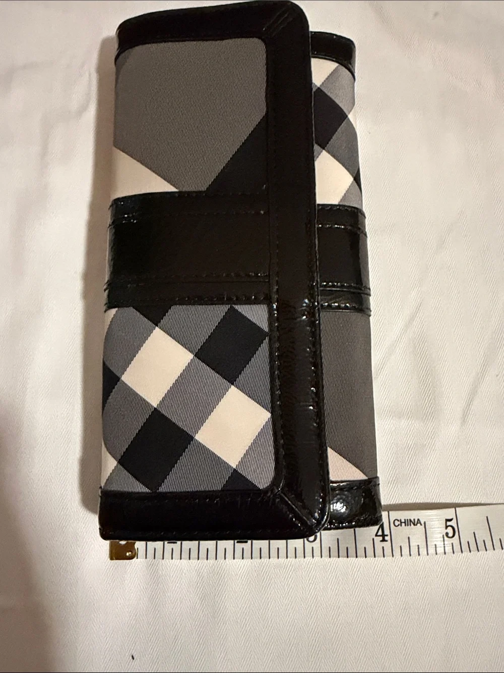Burberry Beat Check Penrose Continental Wallet - Picture 13 of 14